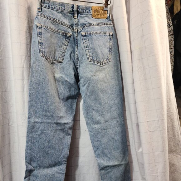 Ladies GAP Blue Jeans, Size 6 regular, Classic Fit - Picture 3 of 12